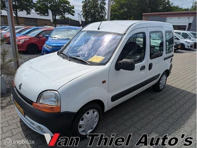 Wit Gebruikt 2002 Renault Kangoo MPV | € 1.999 (Eerlijke prijs) - Afbeelding 1/4