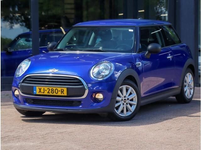 Occasion Mini ONE Salt 75 PK (55 kW) 2019 Blauw Hatchback