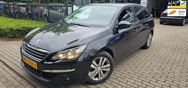 Zwart Gebruikt 2017 Peugeot 308 Stationwagen | € 6.950 (Goede deal) - Afbeelding 1/4