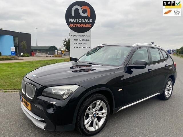 Zwart Gebruikt 2011 BMW X1 Executive SUV | € 4.500 - Afbeelding 1/4