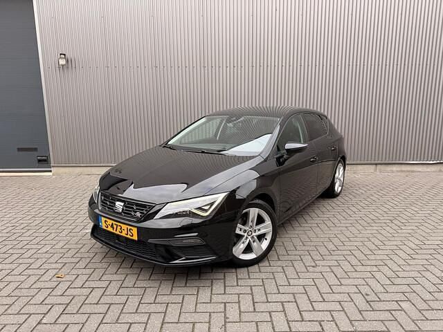 Zwart Gebruikt 2017 Seat Leon Business Hatchback | € 15.495 (Eerlijke prijs) - Afbeelding 1/4