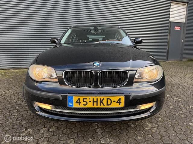 Occasion BMW 116 122 PK (89 kW) 2009 Zwart Hatchback