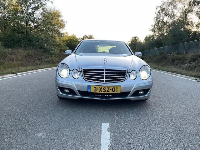 Occasion Mercedes E200 Avantgarde 136 PK (100 kW) 2007 Grijs Sedan