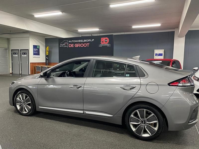 Occasion Hyundai Ioniq Premium 2020 Grijs Hatchback
