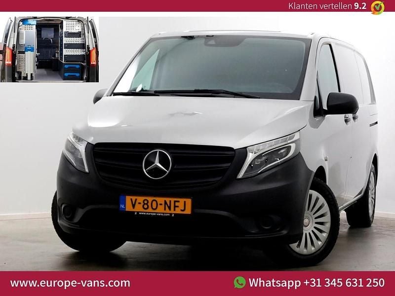 Zilver Gebruikt 2022 Mercedes Vito MPV | € 24.950 (Eerlijke prijs) - Afbeelding 1/3