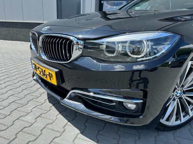 Occasion BMW 320 Executive 184 PK (135 kW) 2018 Zwart Hatchback