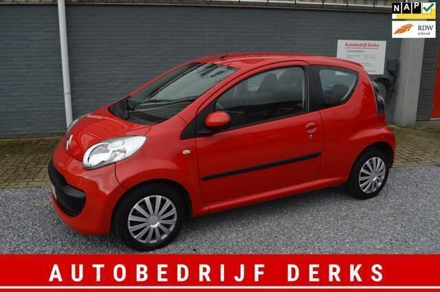 Rood Gebruikt 2006 Citroën C1 Hatchback | € 2.750 (Duur) - Afbeelding 1/4