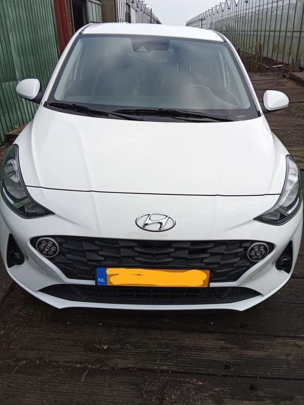 Wit Gebruikt 2022 Hyundai i10 Comfort Hatchback | € 12.250 (Super prijs) - Afbeelding 1/4