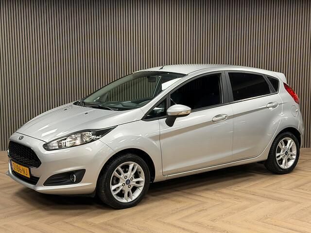 Occasion Ford Fiesta 82 PK (60 kW) 2016 Grijs Hatchback