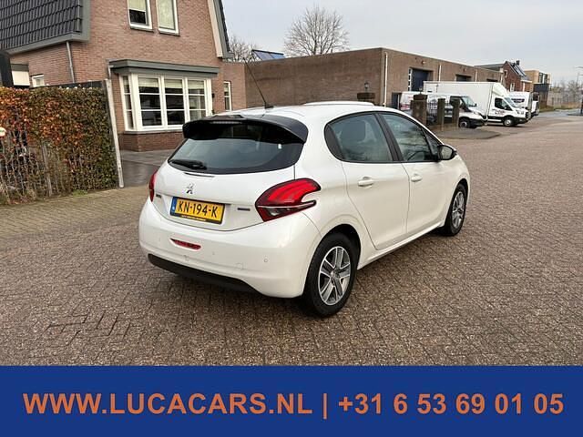 Occasion Peugeot 208 82 PK (60 kW) 2016 Wit Hatchback