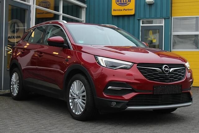 Occasion Opel Grandland X Innovation 181 PK (133 kW) 2020 Rood SUV