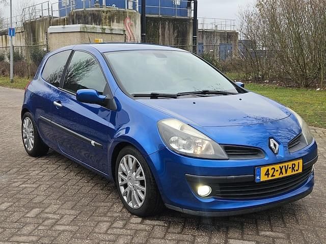 Occasion Renault Clio II Dynamique 101 PK (74 kW) 2007 Blauw Hatchback