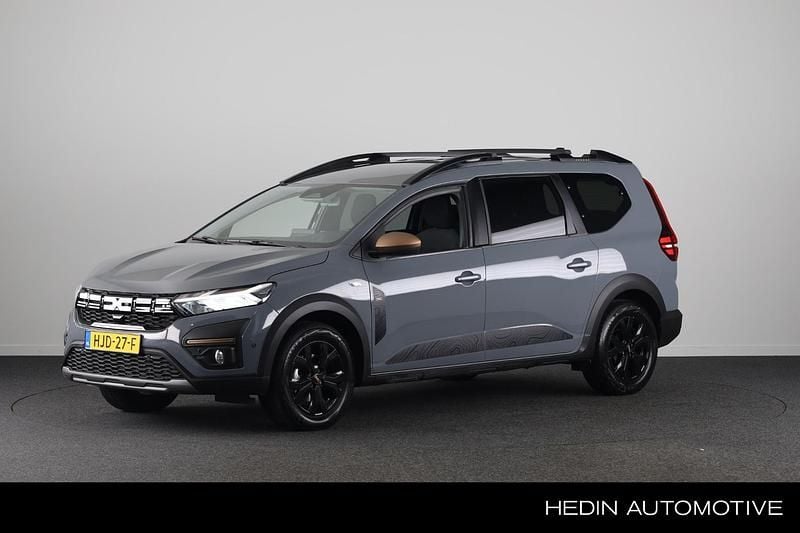 Grijs Gebruikt 2025 Dacia Jogger Extreme MPV | € 27.945 - Afbeelding 1/4