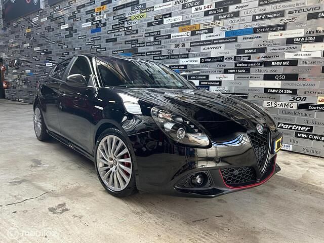 Occasion Alfa Romeo Giulietta 120 PK (88 kW) 2020 Zwart Hatchback