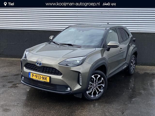Groen Gebruikt 2022 Toyota Yaris Cross Edition SUV | € 26.900 (Eerlijke prijs) - Afbeelding 1/4