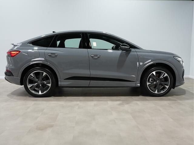 Nieuw Audi Q4 Sportback e-tron 210 kW (286 PK) 2025 Grijs SUV