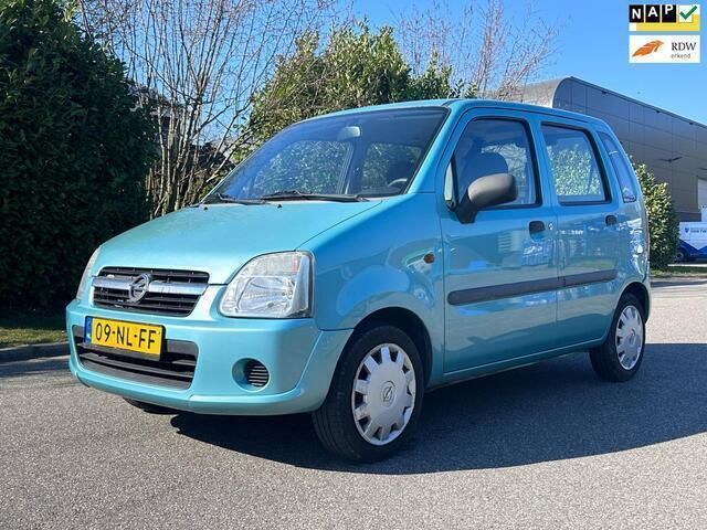 Grijs Gebruikt 2003 Opel Agila Essentia Hatchback | € 1.250 (Eerlijke prijs) - Afbeelding 1/4