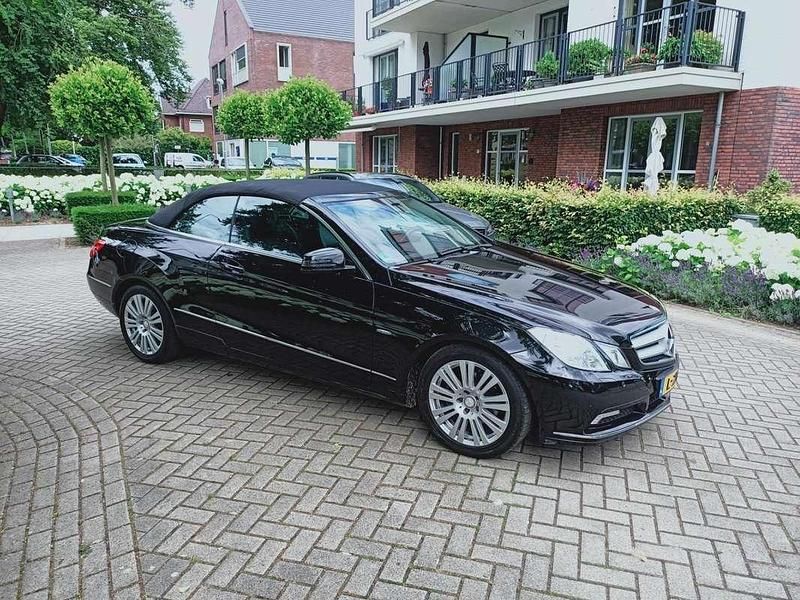 Occasion Mercedes E250 Elegance 204 PK (150 kW) 2010 Zwart Cabriolet