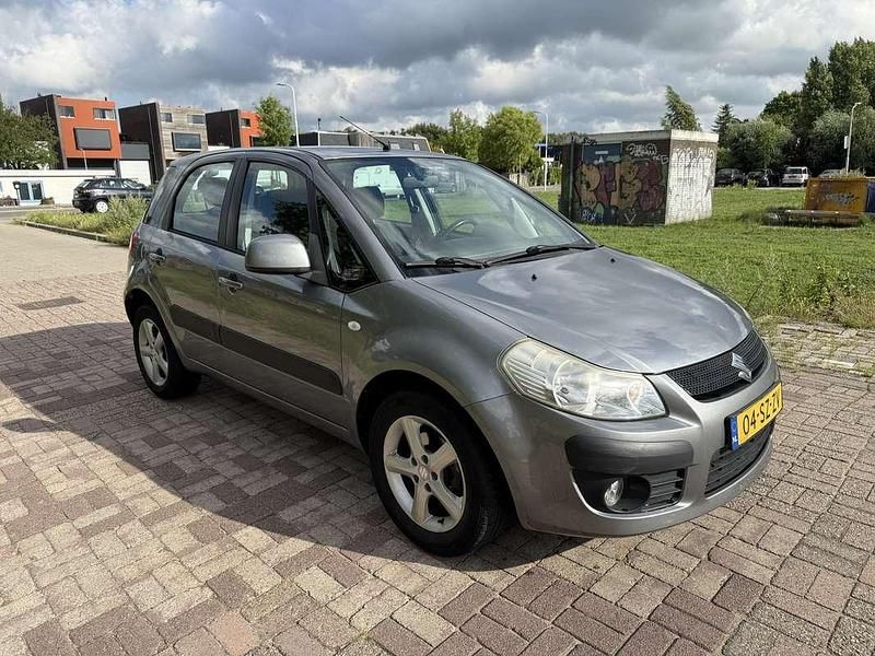 Gebruikt 2006 Suzuki SX4 Sedan | € 3.300 (Eerlijke prijs) - Afbeelding 1/4