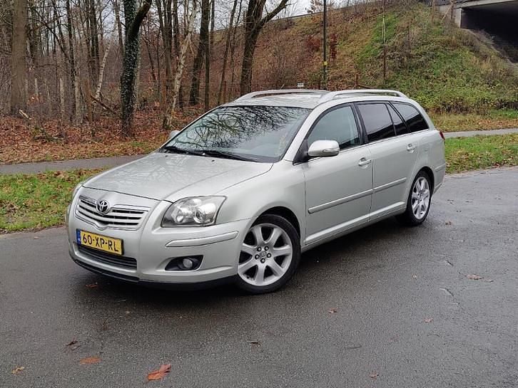 Gebruikt 2007 Toyota Avensis Business Edition Stationwagen | € 2.495 (Eerlijke prijs) - Afbeelding 1/4