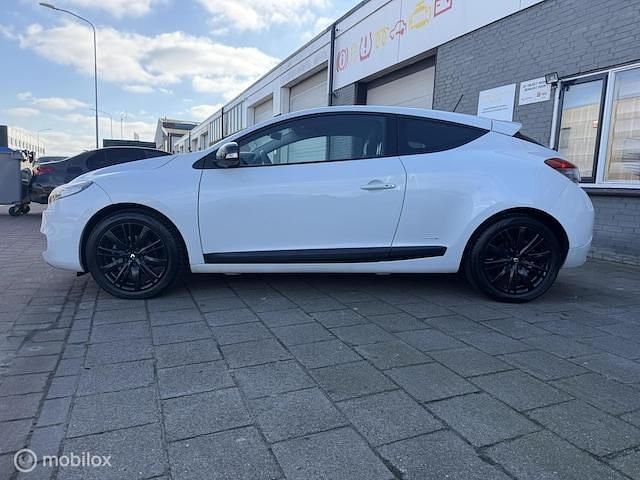 Occasion Renault Mégane Coupé 131 PK (96 kW) 2011 Wit Coupé