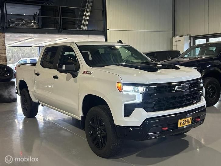 Occasion Chevrolet Silverado 426 PK (313 kW) 2024 Wit Van