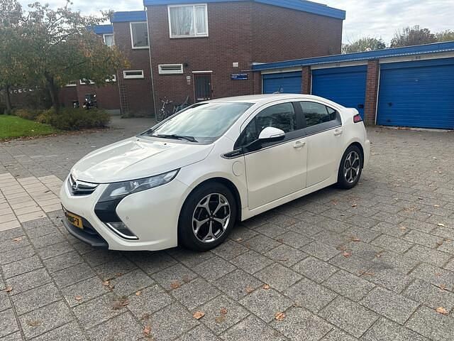 Wit Occasion 2012 Opel Ampera Hatchback | € 3.993 (Eerlijke prijs) - Afbeelding 1/4