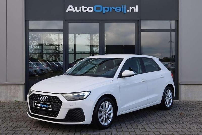 Wit Gebruikt 2020 Audi A1 Advanced Hatchback | € 19.495 (Eerlijke prijs) - Afbeelding 1/4