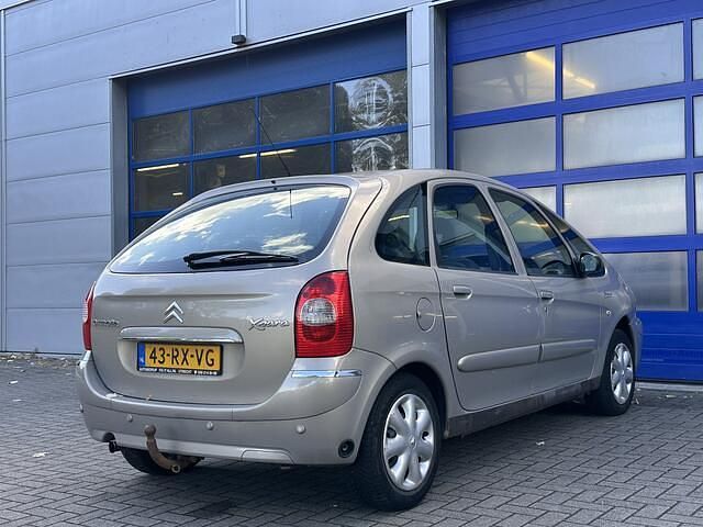 Occasion Citroën Xsara Picasso Attraction 116 PK (85 kW) 2005 Beige MPV