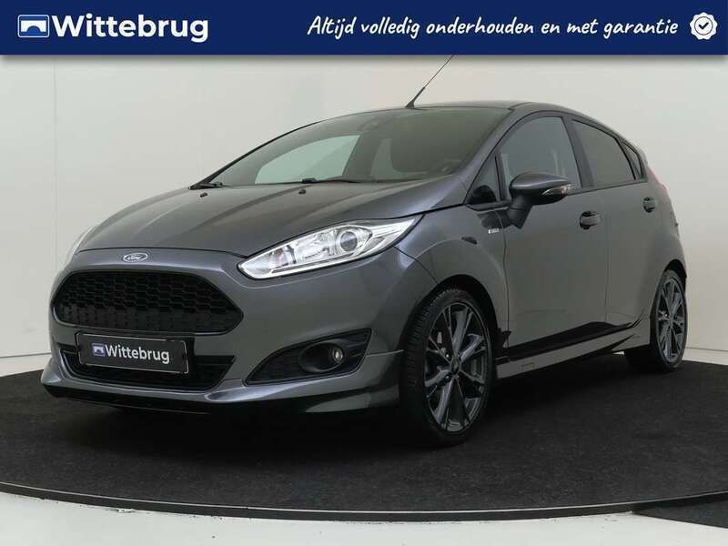 Grijs Gebruikt 2017 Ford Fiesta ST-Line Hatchback | € 10.925 (Eerlijke prijs) - Afbeelding 1/3