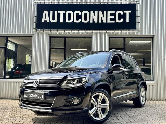 Zwart Gebruikt 2014 VW Tiguan R-line SUV | € 16.750 (Goede deal) - Afbeelding 1/4
