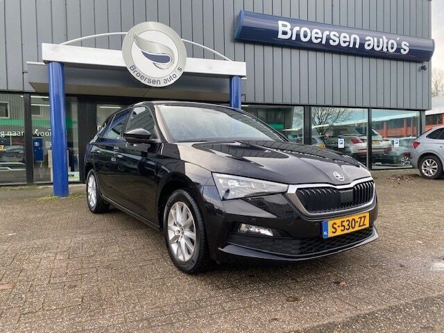 Zwart Gebruikt 2020 Skoda Scala Business Line Hatchback | € 19.950 (Eerlijke prijs) - Afbeelding 1/4
