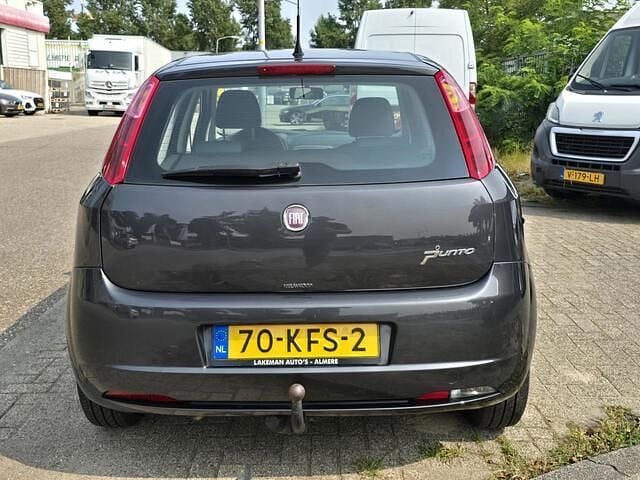Occasion Fiat Grande Punto Lusso 78 PK (57 kW) 2009 Grijs (metallic) Hatchback