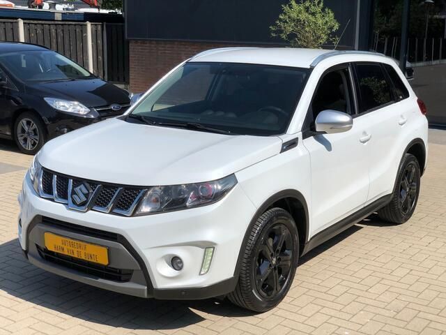 Wit Gebruikt 2017 Suzuki Vitara SUV | € 15.999 (Goede deal) - Afbeelding 1/4