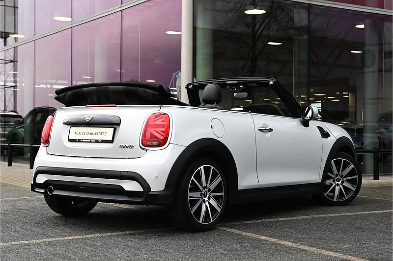 Occasion Mini Cooper Cabriolet Comfort 136 PK (100 kW) 2022 Wit Cabriolet