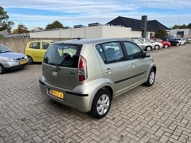 Occasion Daihatsu Sirion 69 PK (50 kW) 2009 Beige Hatchback