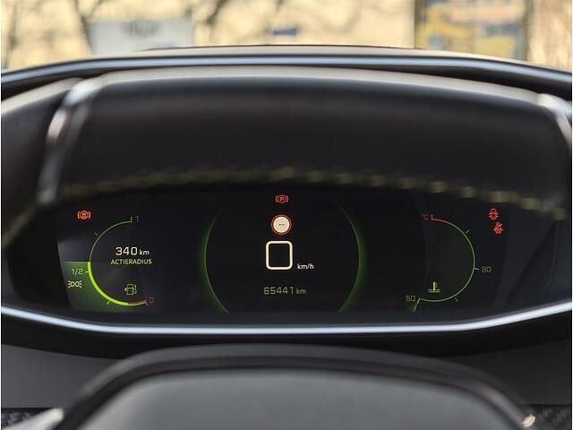 Occasion Peugeot 208 GT-line 101 PK (74 kW) 2020 Geel (metallic) Hatchback