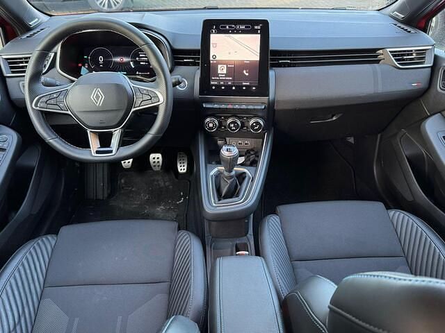 Occasion Renault Clio V Esprit Alpine 91 PK (66 kW) 2024 Rouge flamme (nnp) Hatchback