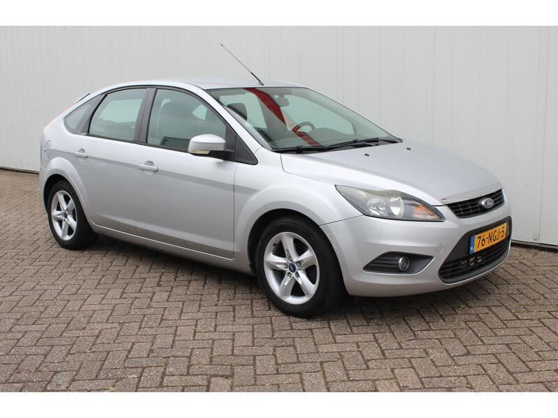 Occasion Ford Focus Titanium 101 PK (74 kW) 2010 Grijs Hatchback
