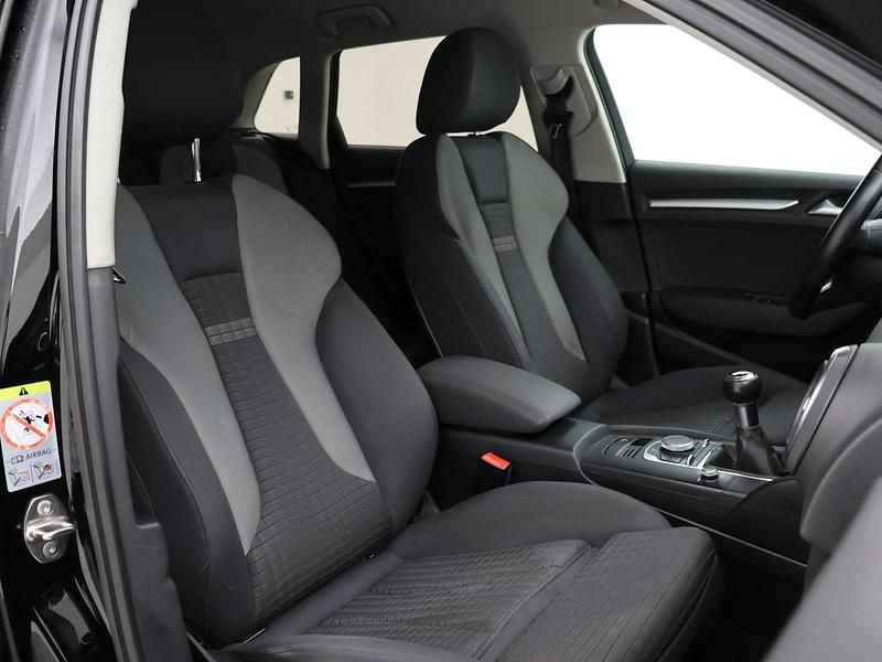 Occasion Audi A3 Sportback S-Line 123 PK (90 kW) 2013 Zwart Hatchback