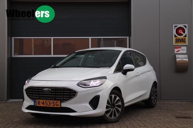 Wit Gebruikt 2022 Ford Fiesta Titanium Hatchback | € 15.995 (Goede deal) - Afbeelding 1/4