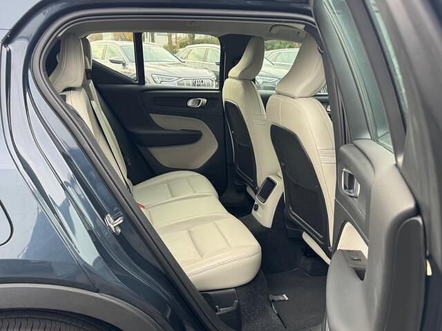 Occasion Volvo XC40 Inscription 179 PK (131 kW) 2020 Blauw SUV