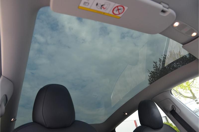 Occasion Tesla Model Y Long Range AWD 378 kW (514 PK) 2021 Wit SUV