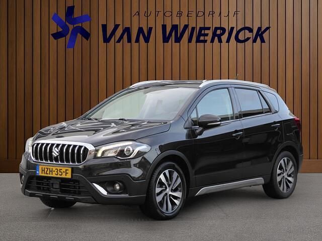 Zwart (metallic) Gebruikt 2019 Suzuki SX4 S-Cross SUV | € 17.445 (Super prijs) - Afbeelding 1/4