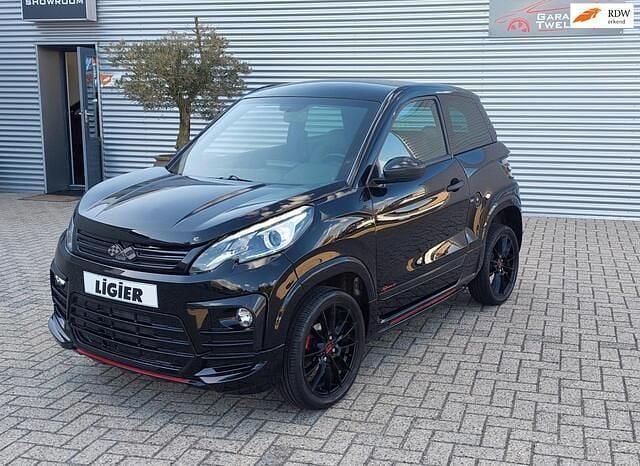 Zwart Gebruikt 2023 Ligier JS60 Hatchback | € 16.950 (Eerlijke prijs) - Afbeelding 1/4