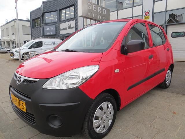 Rood Gebruikt 2010 Hyundai i10 Pure Hatchback | € 2.450 (Eerlijke prijs) - Afbeelding 1/4