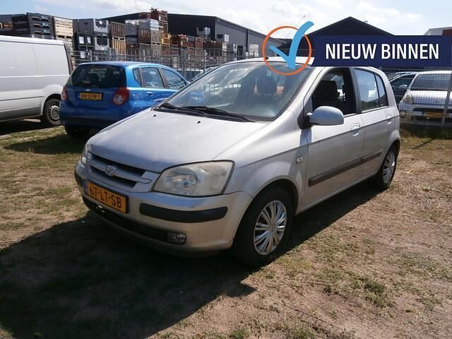 Grijs Gebruikt 2003 Hyundai Getz GLS Hatchback | € 1.499 (Eerlijke prijs) - Afbeelding 1/4