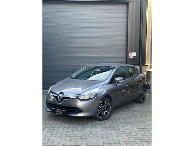 Grijs Gebruikt 2013 Renault Clio IV Expression Hatchback | € 4.499 (Eerlijke prijs) - Afbeelding 1/4