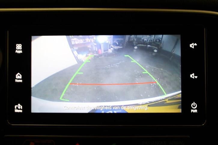 Occasion Mitsubishi Outlander Intense 177 PK (130 kW) 2019 Wit SUV