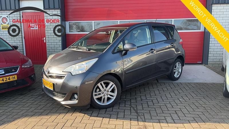 Occasion Toyota Verso-S 2014 Grijs MPV